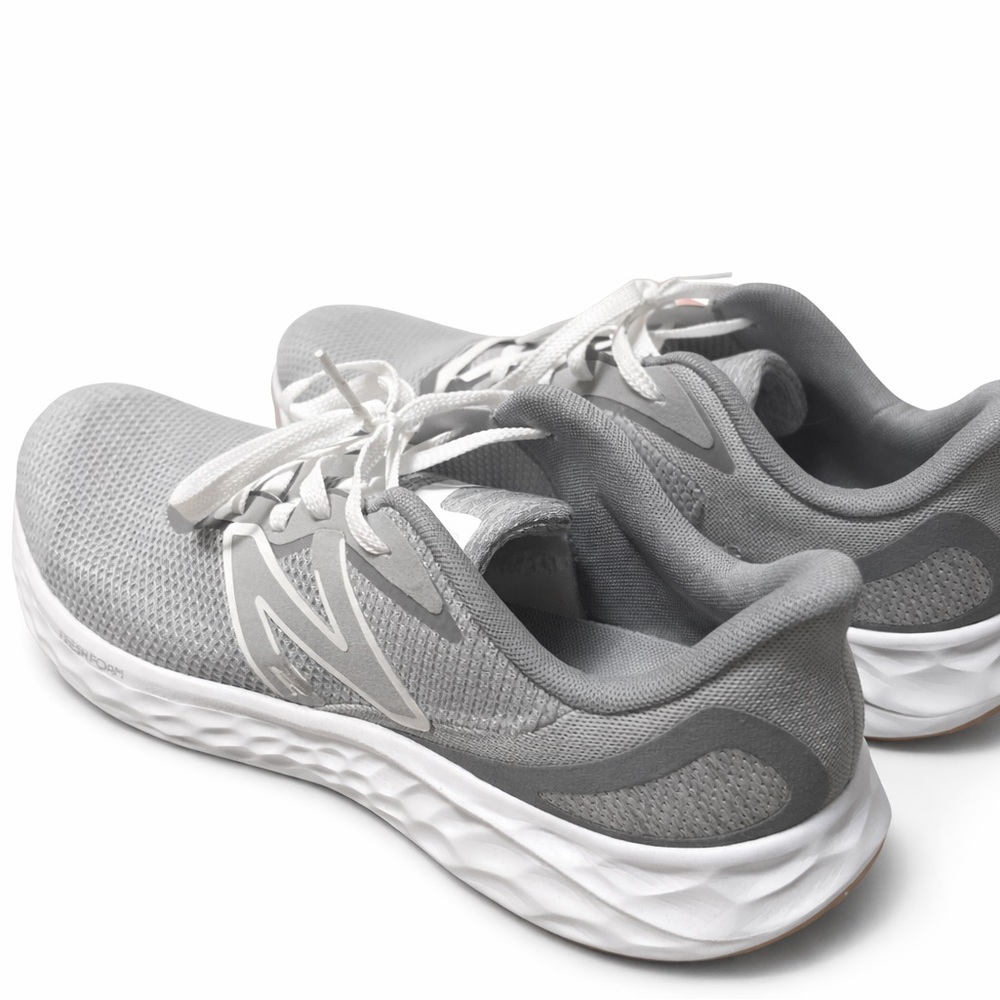 New Balance Gray and White Men's Shoes - Picture 2 of 2